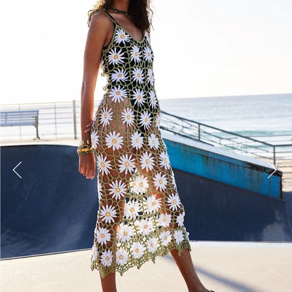 Chasing Unicorns Daisy Jane Crochet Dress - S - Picture 2 of 13